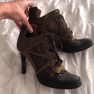 Stella McCartney Lace-Up Sneaker Heel in Olive